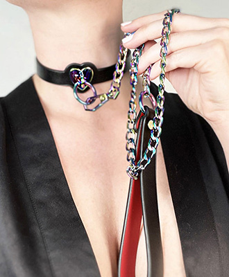 Sort Collar m/ Metallhjerte og Leash