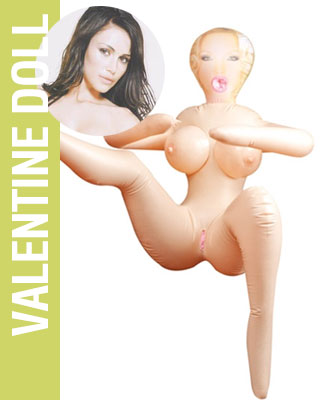 Valentine Doll - Kelly Carmell